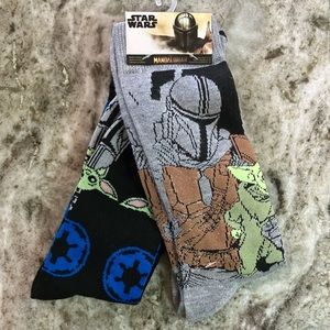 Disney Star Wars Mandalorian 2 Pk Novelty Crew Socks